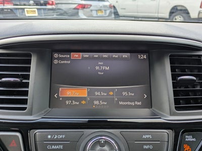 2020 Nissan Pathfinder SV