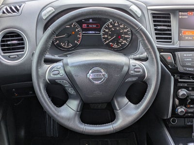 2020 Nissan Pathfinder SV