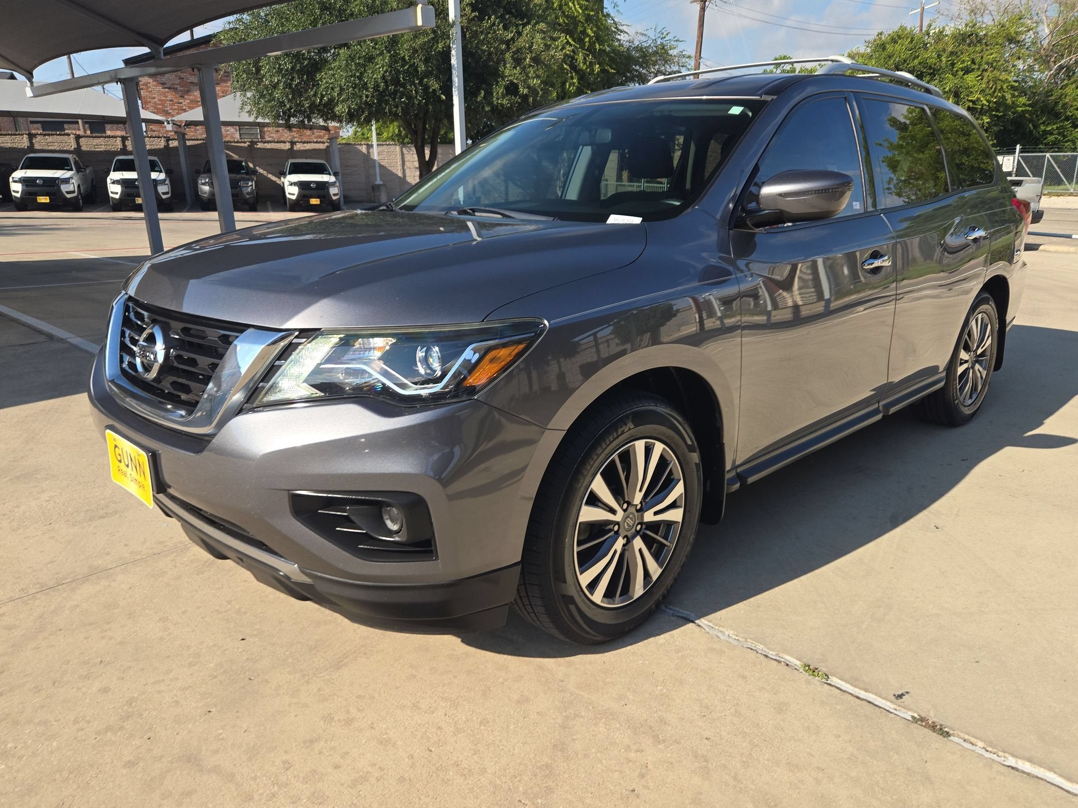 2019 Nissan Pathfinder S