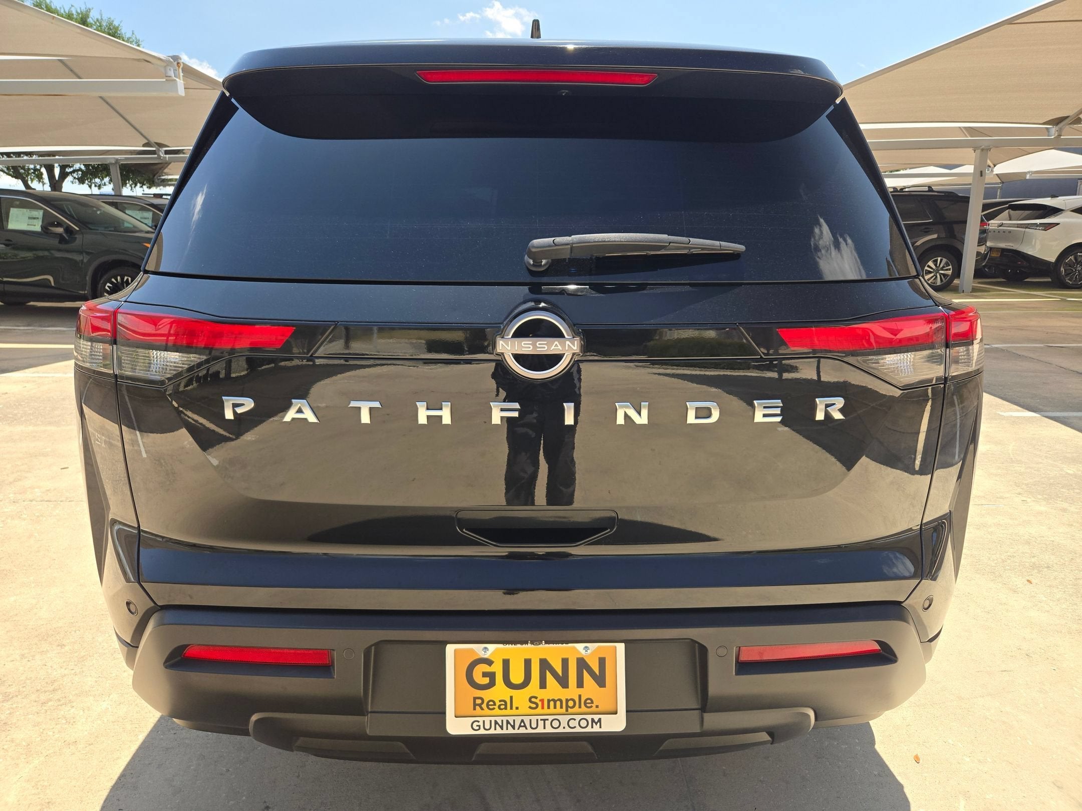 2022 Nissan Pathfinder S