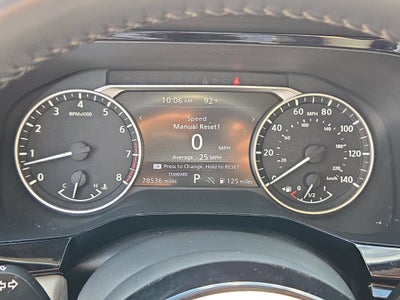 2022 Nissan Pathfinder SV