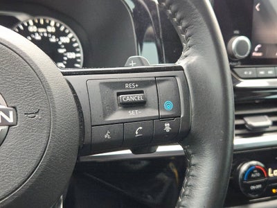 2023 Nissan Pathfinder SV