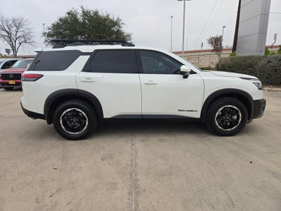 2025 Nissan Pathfinder Rock Creek®