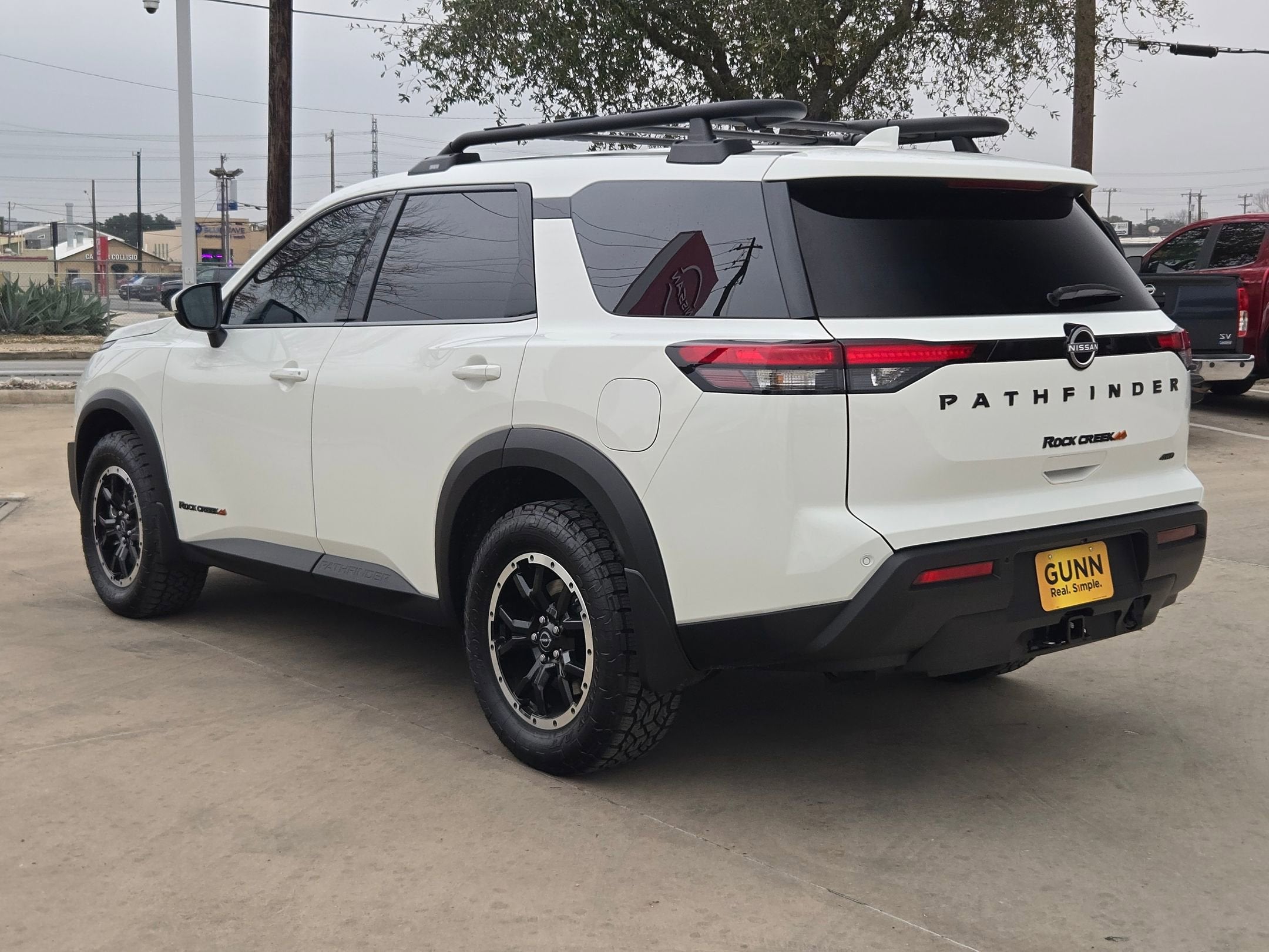 2025 Nissan Pathfinder Rock Creek®