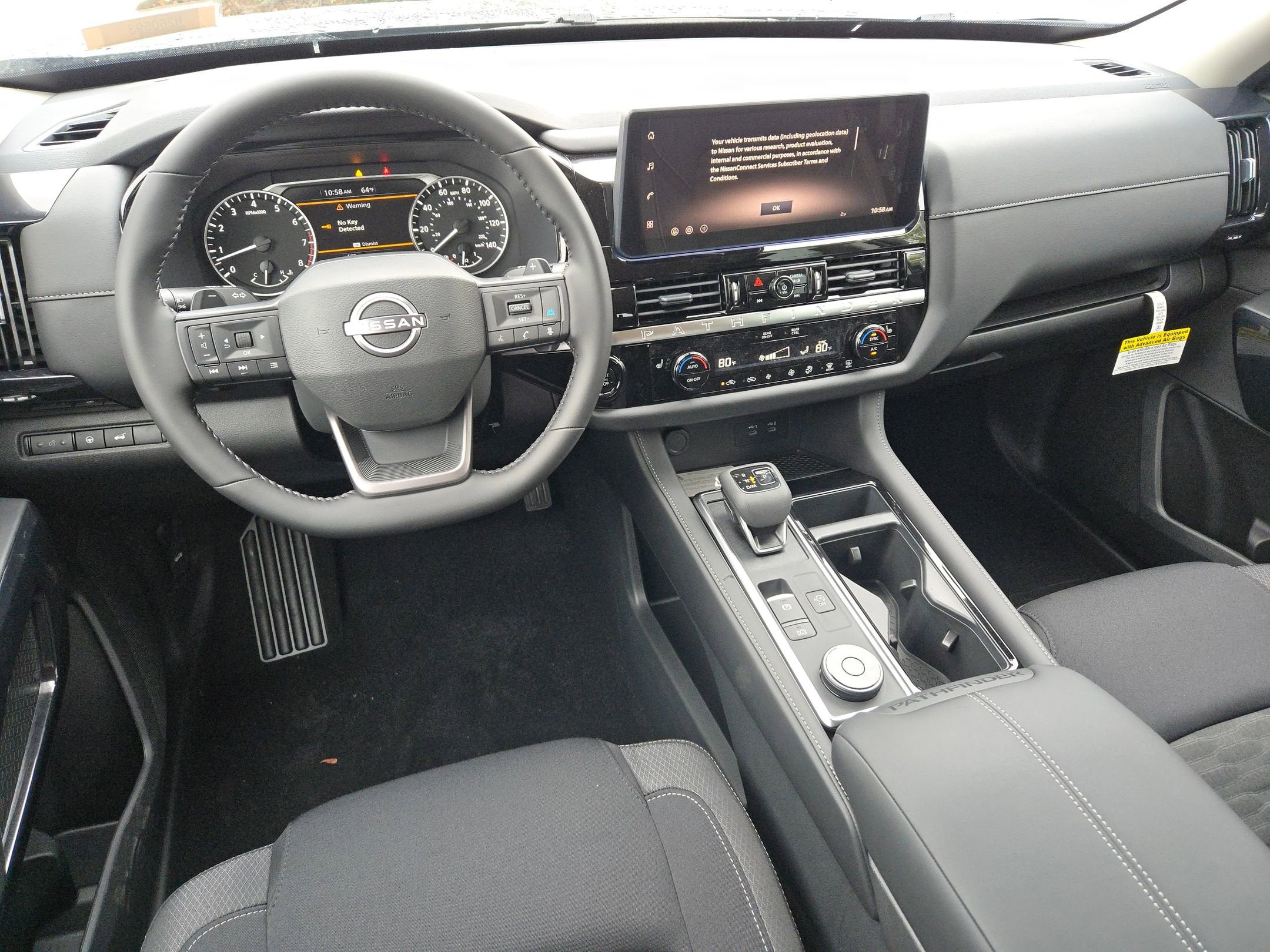 2026 Nissan Pathfinder SV