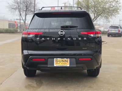 2026 Nissan Pathfinder SV