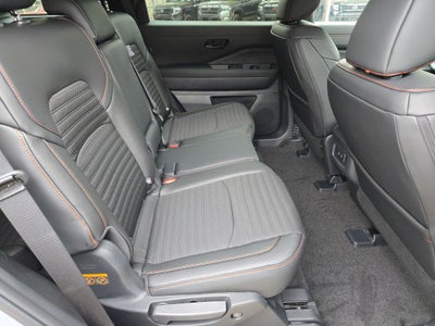2026 Nissan Pathfinder Rock Creek®
