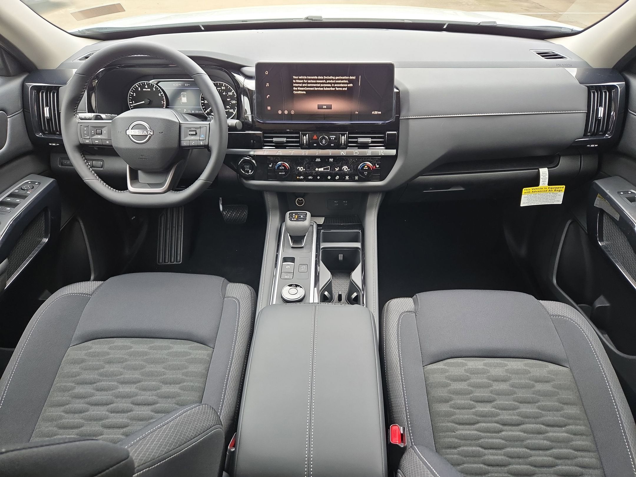 2026 Nissan Pathfinder SV