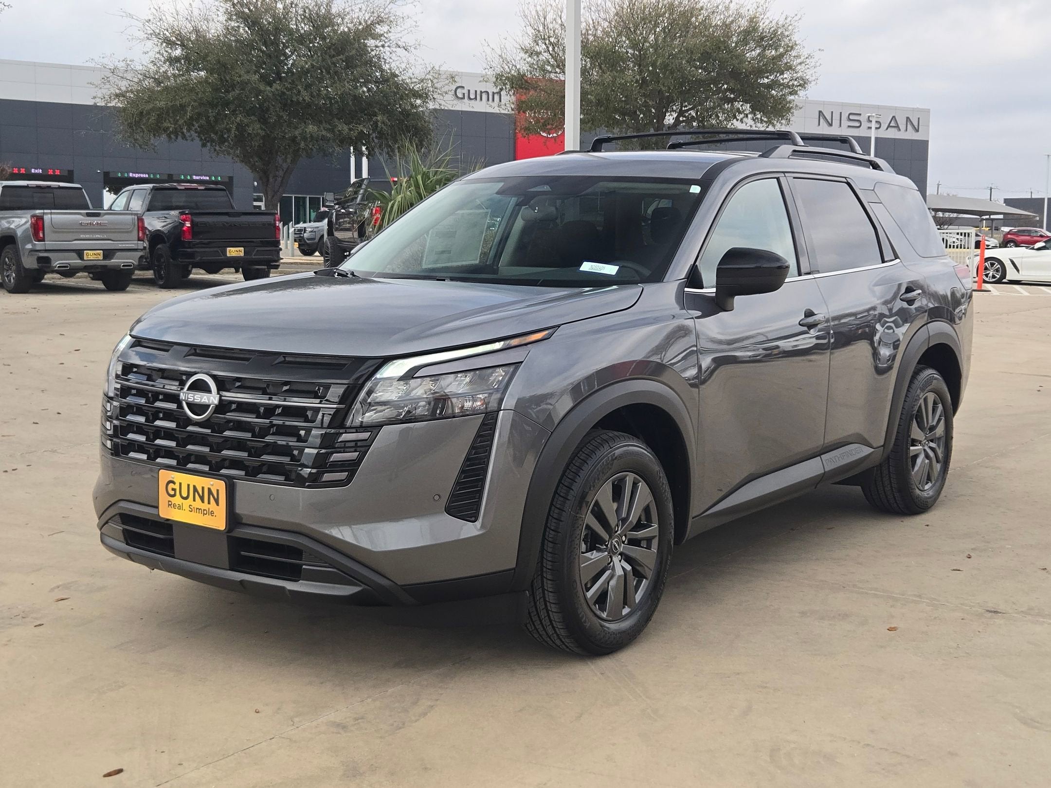 2026 Nissan Pathfinder SV