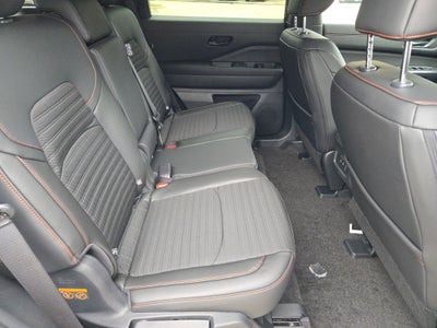 2026 Nissan Pathfinder Rock Creek®