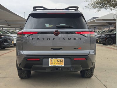 2026 Nissan Pathfinder Rock Creek®