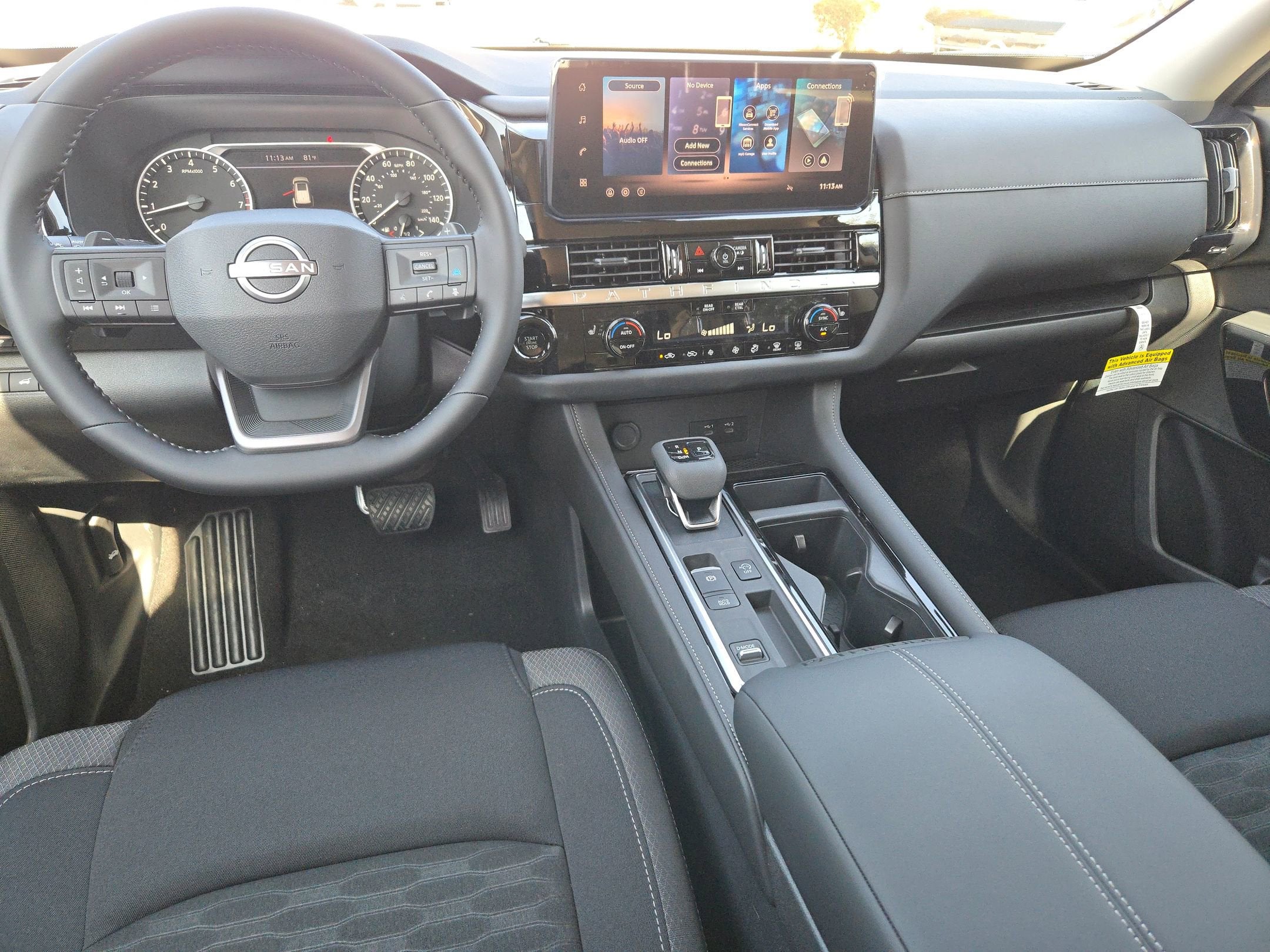 2026 Nissan Pathfinder SV