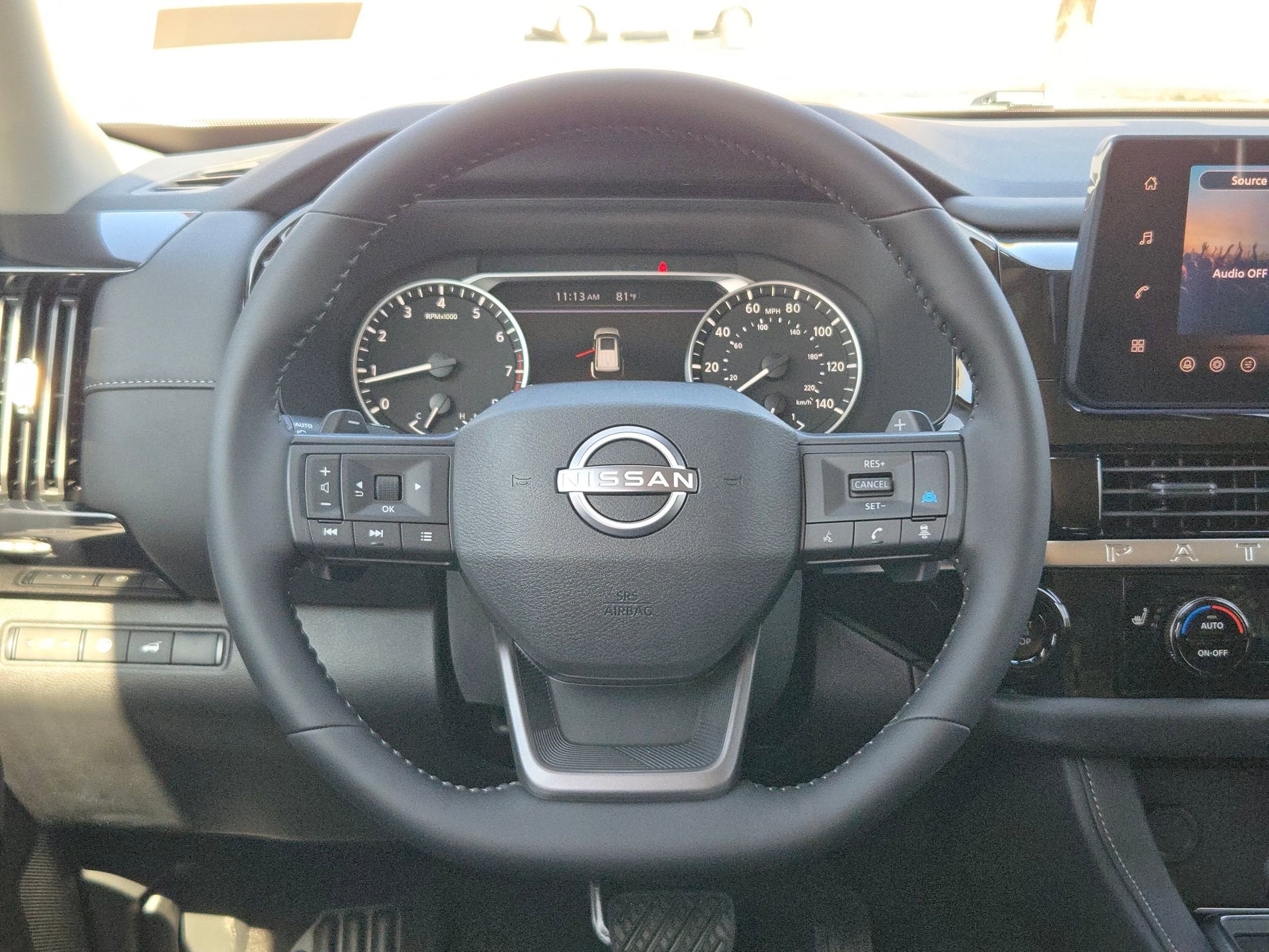 2026 Nissan Pathfinder SV