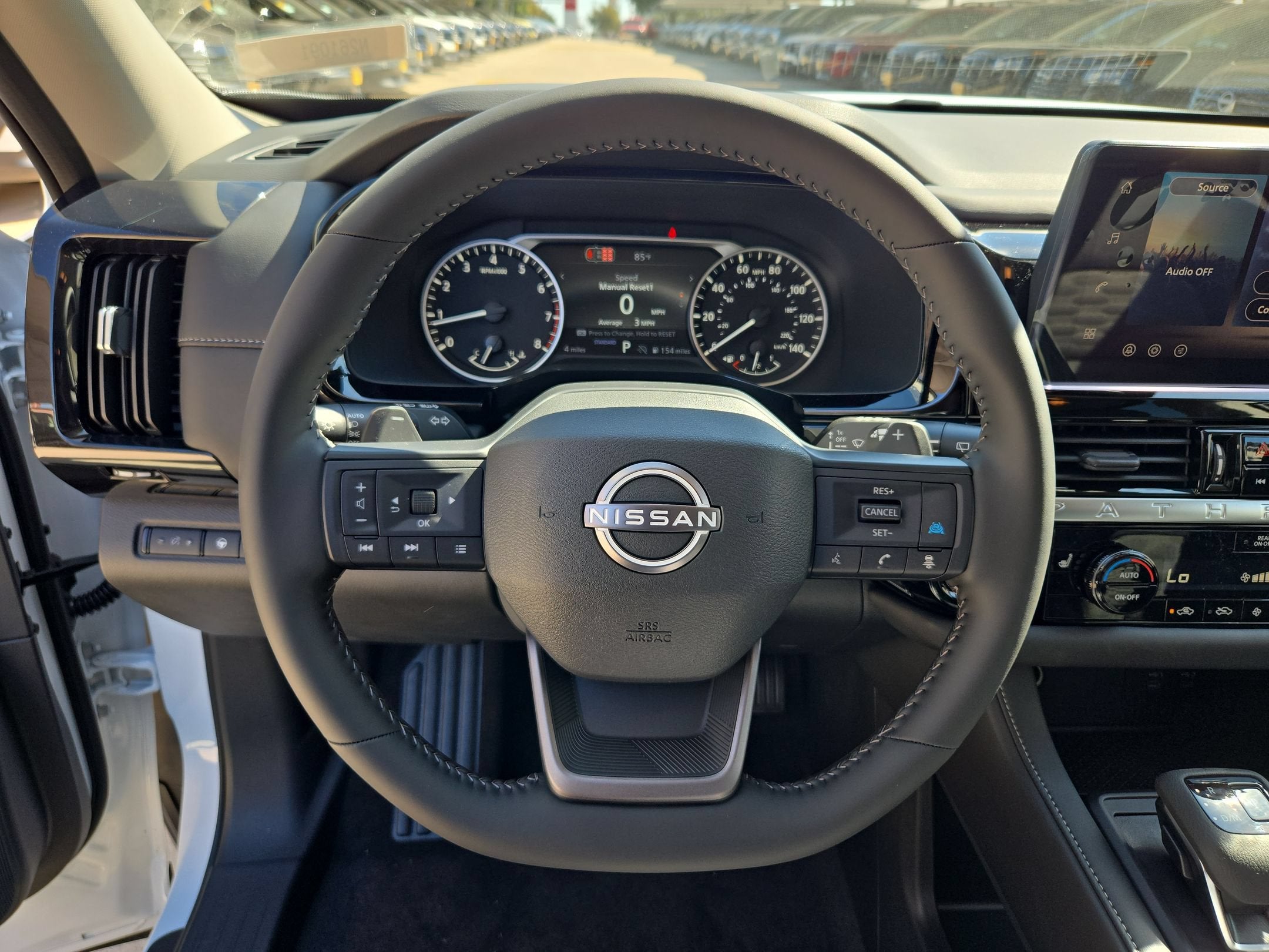 2026 Nissan Pathfinder SV