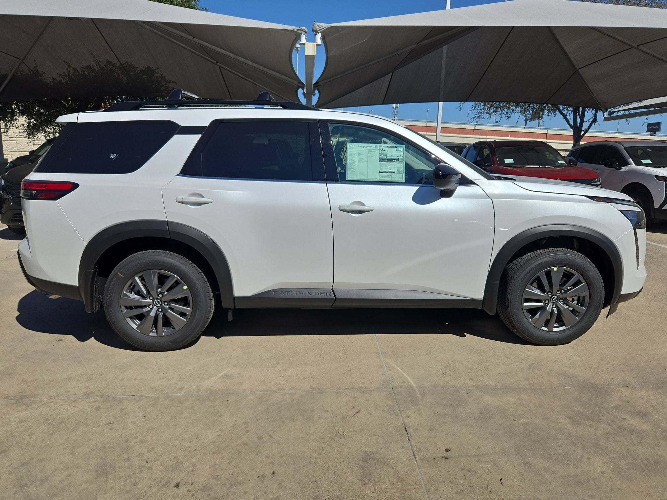 2026 Nissan Pathfinder SV