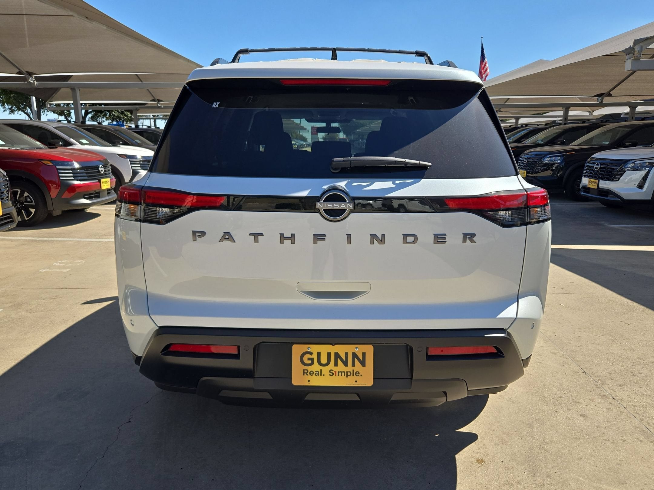 2026 Nissan Pathfinder SV