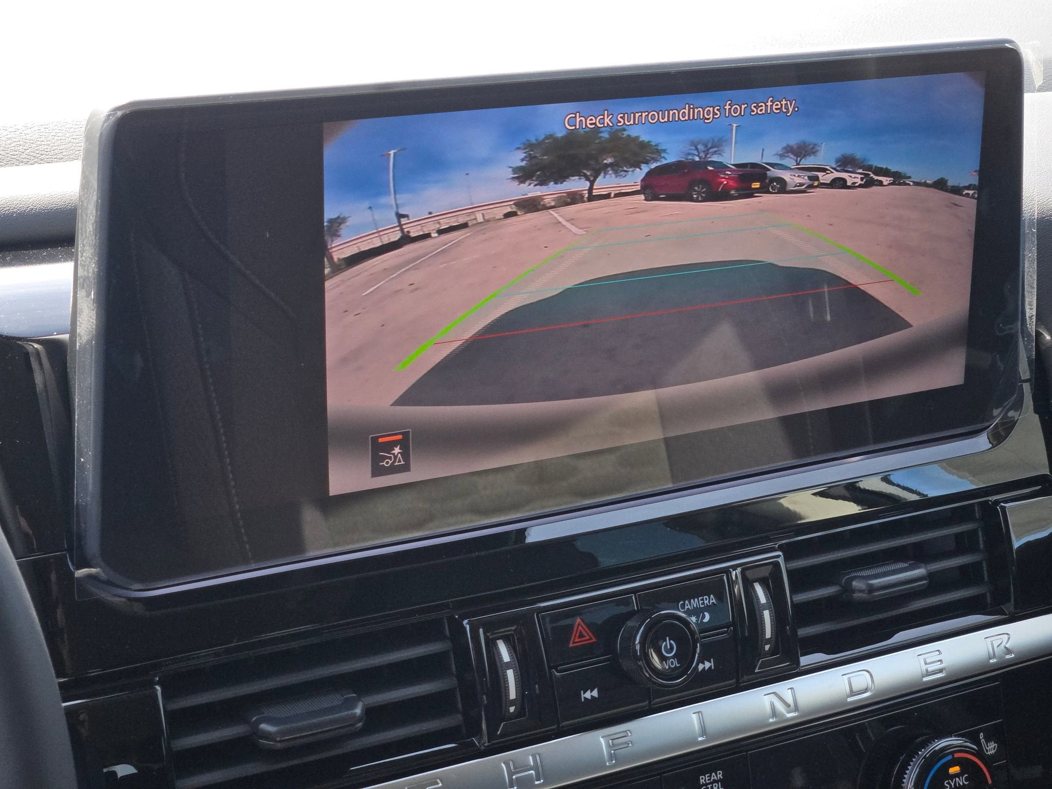 2026 Nissan Pathfinder SV