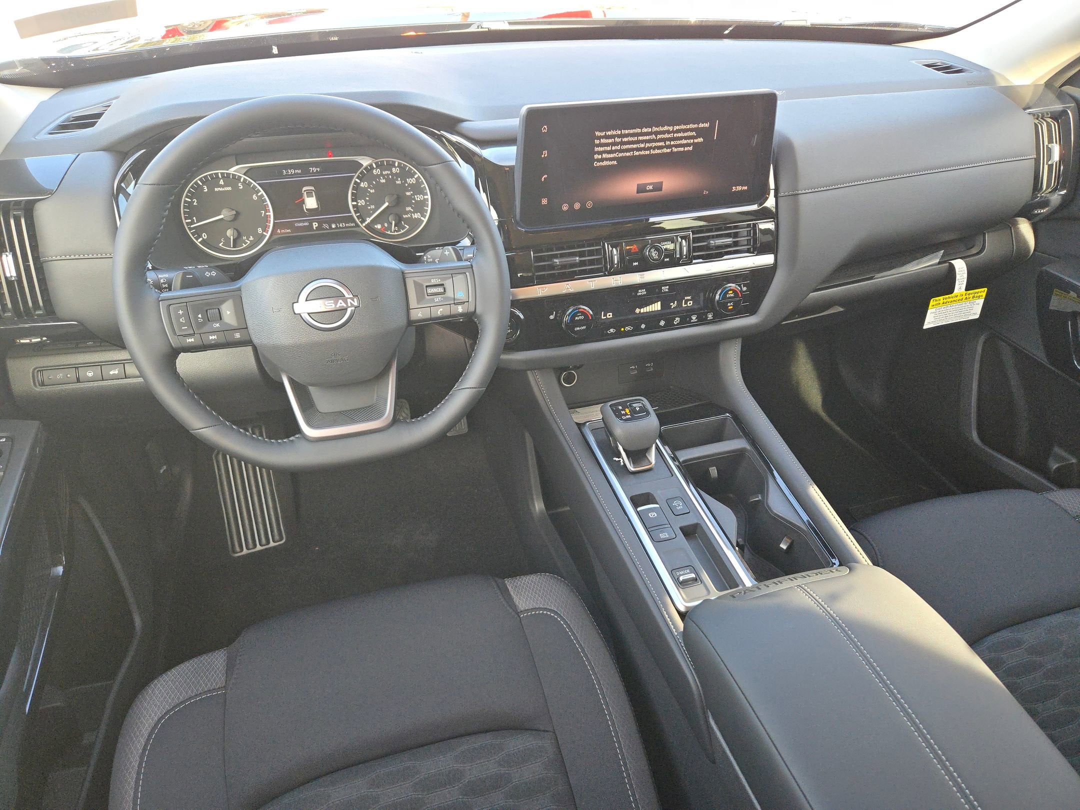 2026 Nissan Pathfinder SV