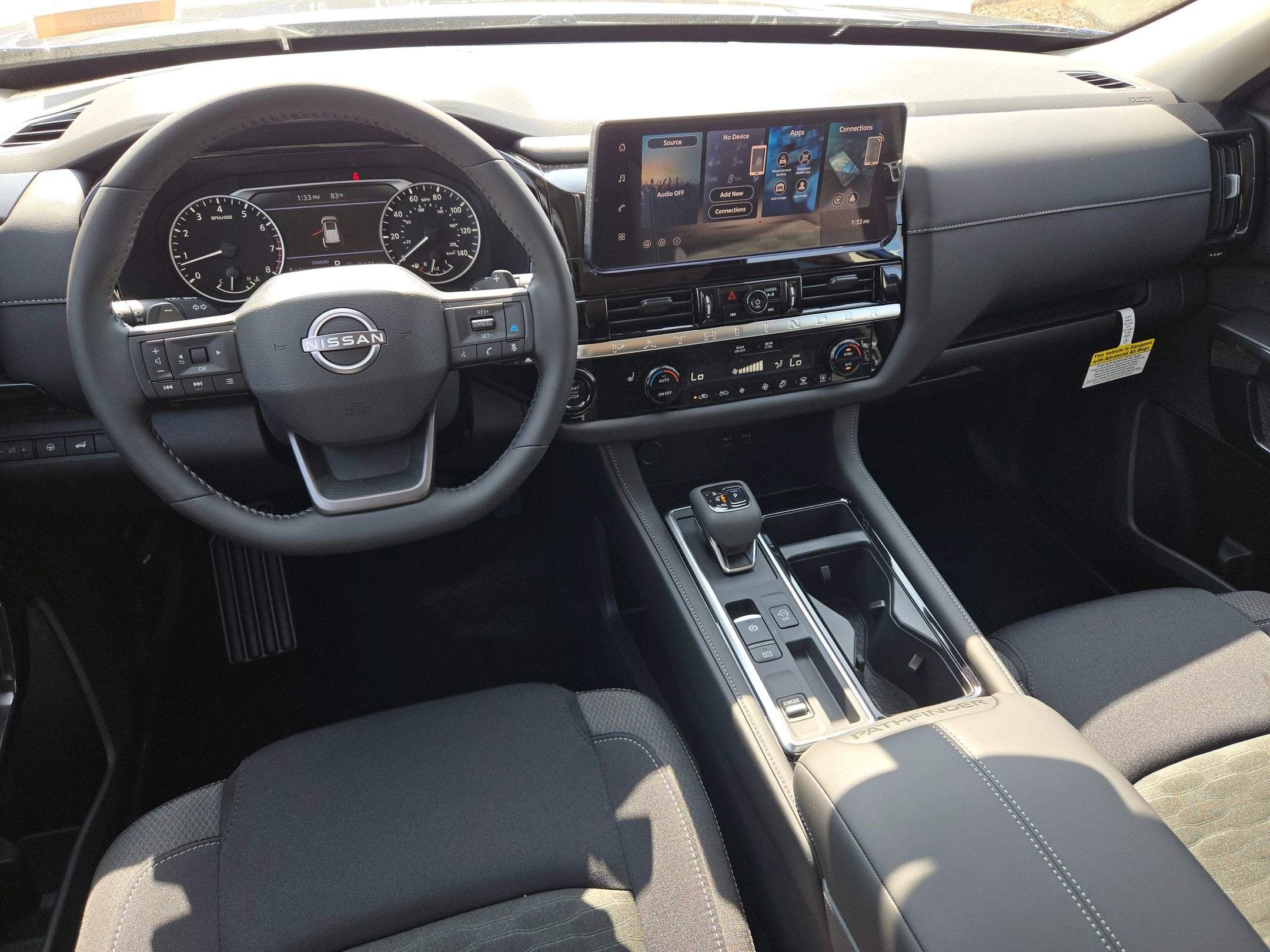 2026 Nissan Pathfinder SV