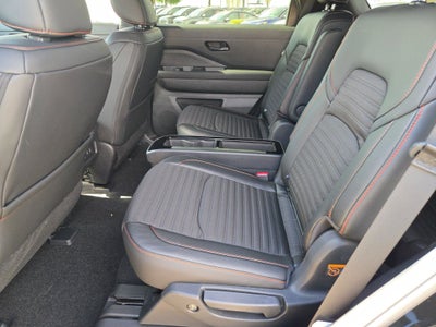 2026 Nissan Pathfinder Rock Creek®