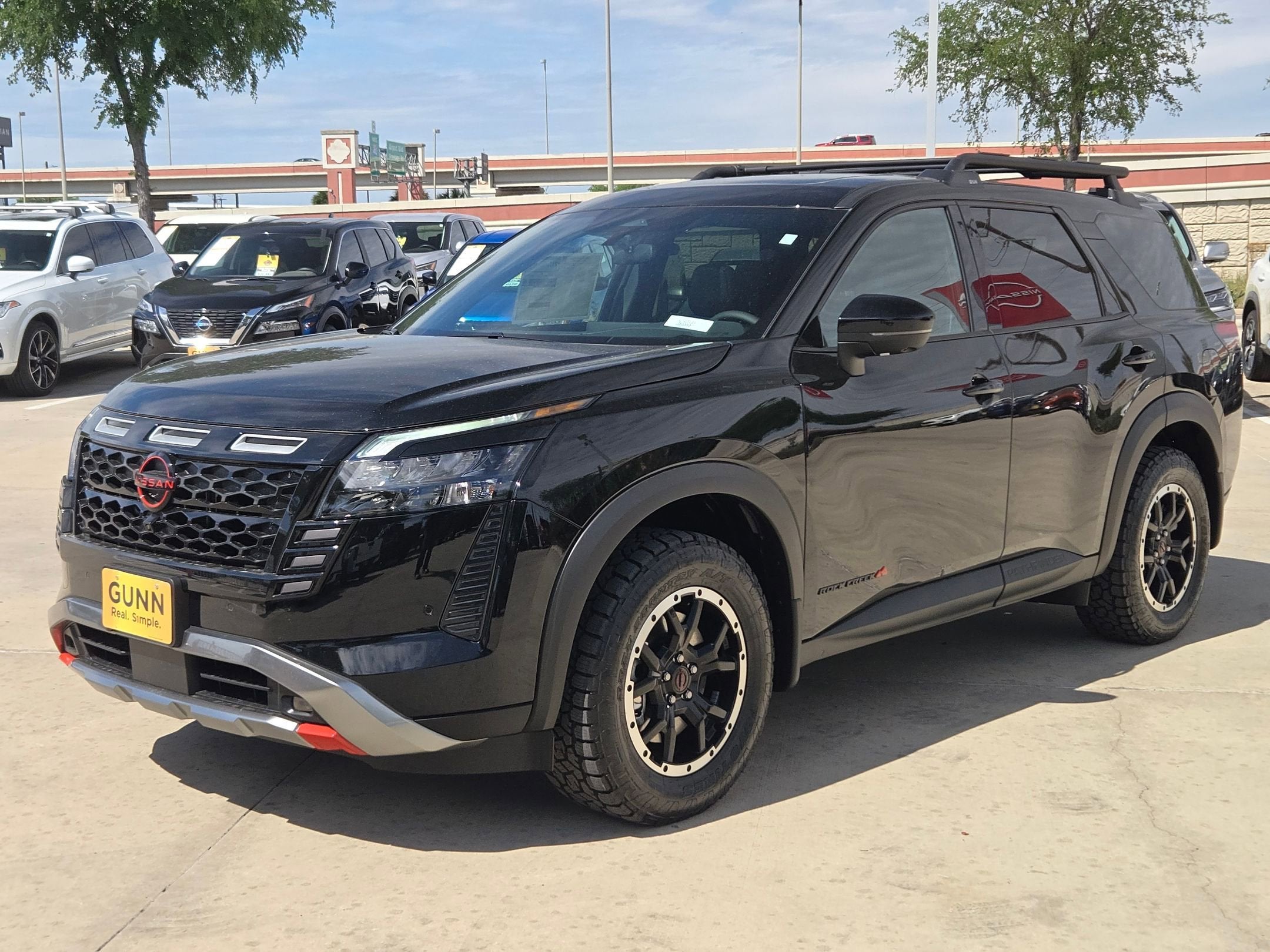 2026 Nissan Pathfinder Rock Creek®