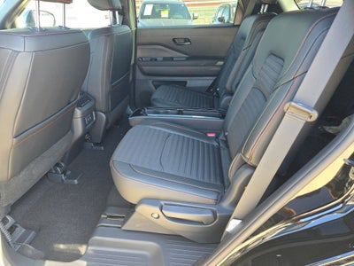 2026 Nissan Pathfinder Rock Creek®