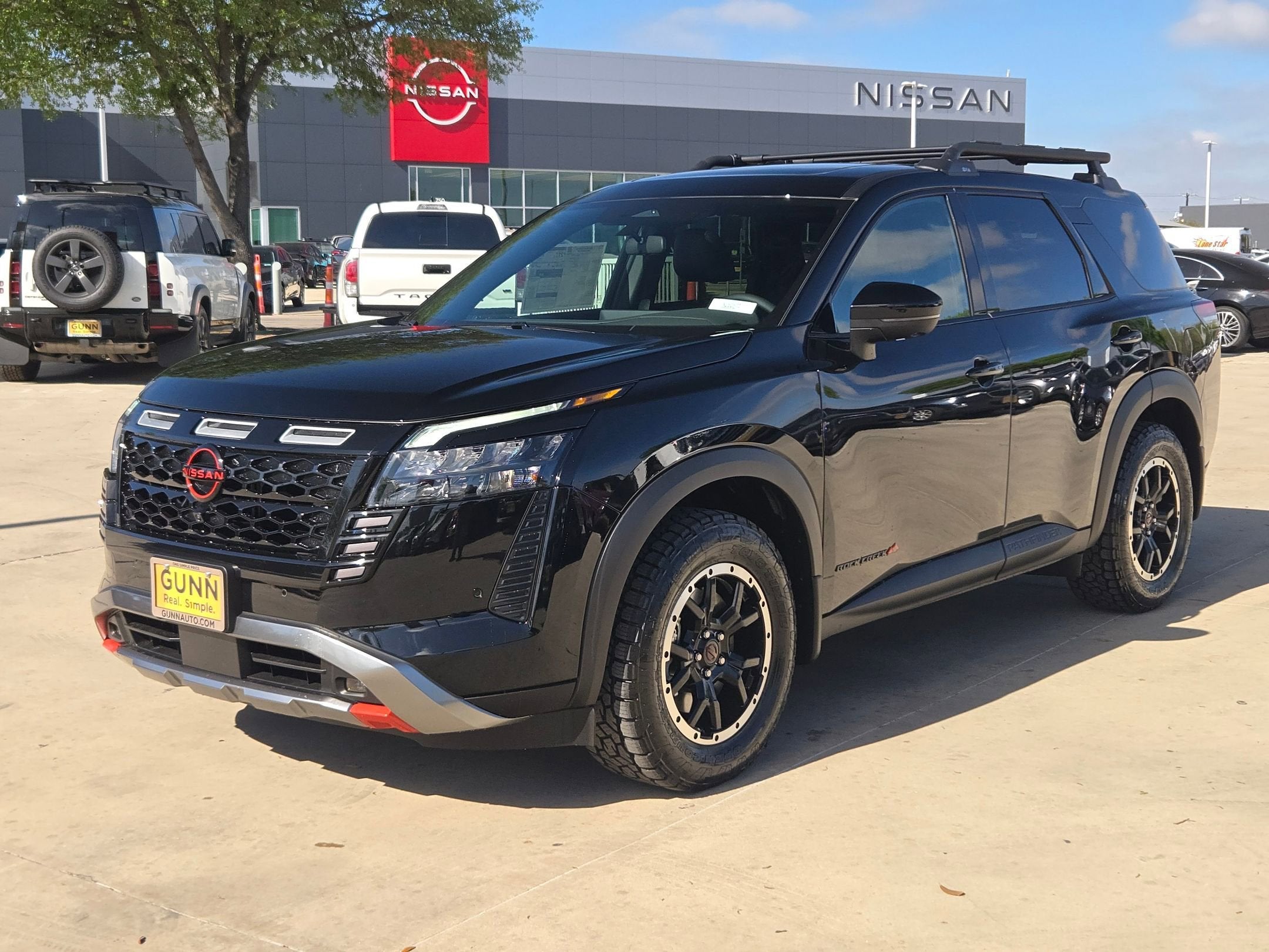 2026 Nissan Pathfinder Rock Creek®