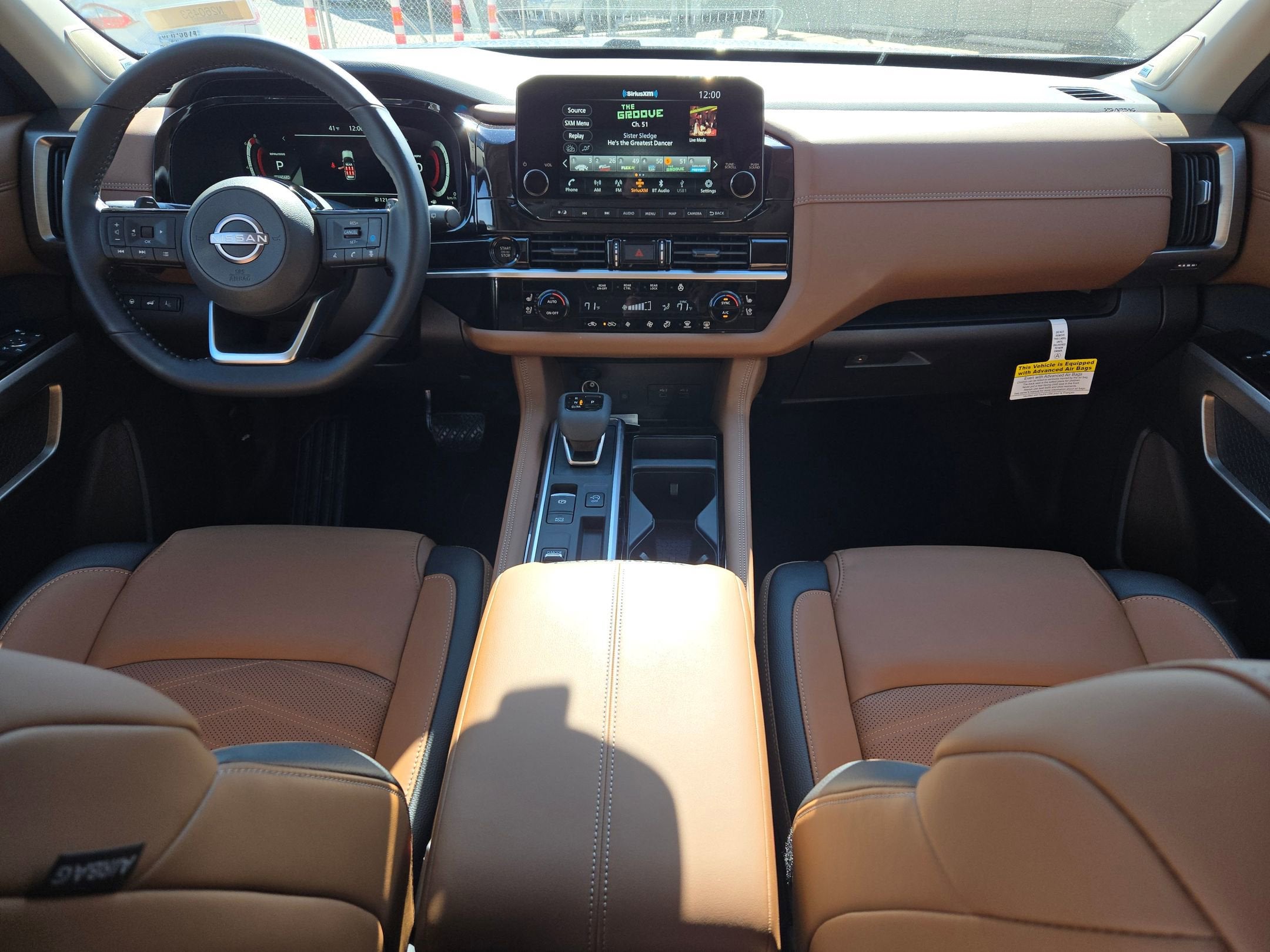 2025 Nissan Pathfinder Platinum