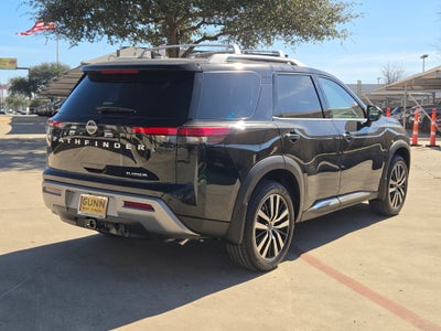 2025 Nissan Pathfinder Platinum