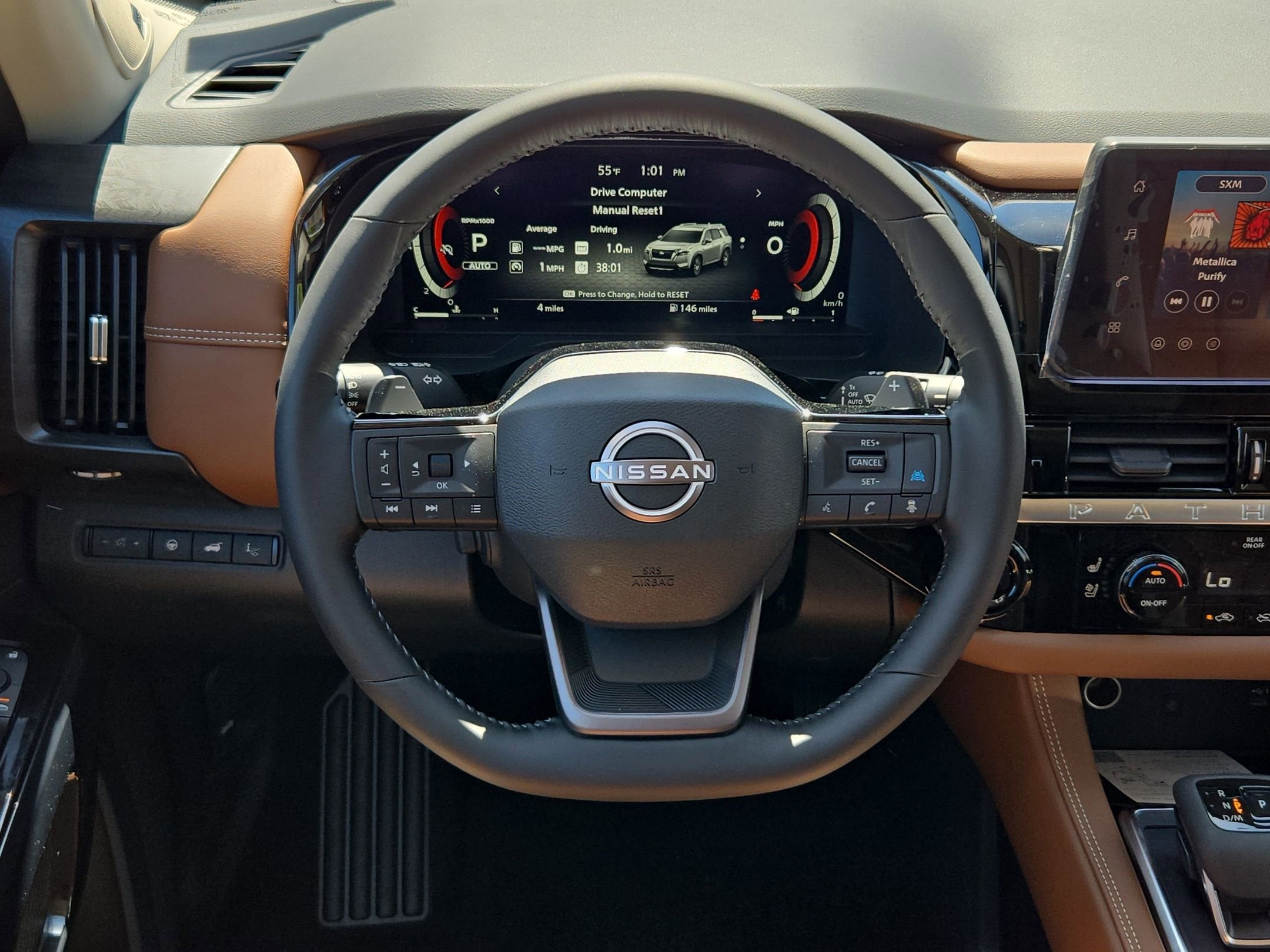 2026 Nissan Pathfinder Platinum