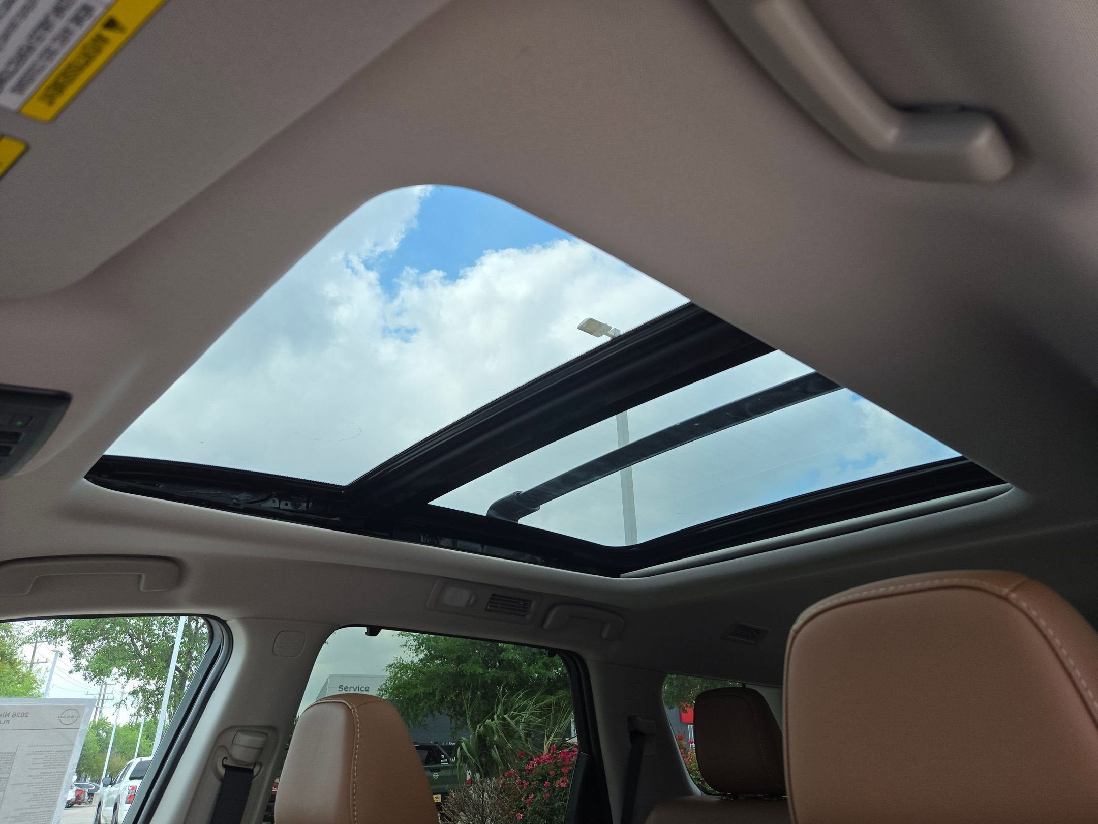 2026 Nissan Pathfinder Platinum