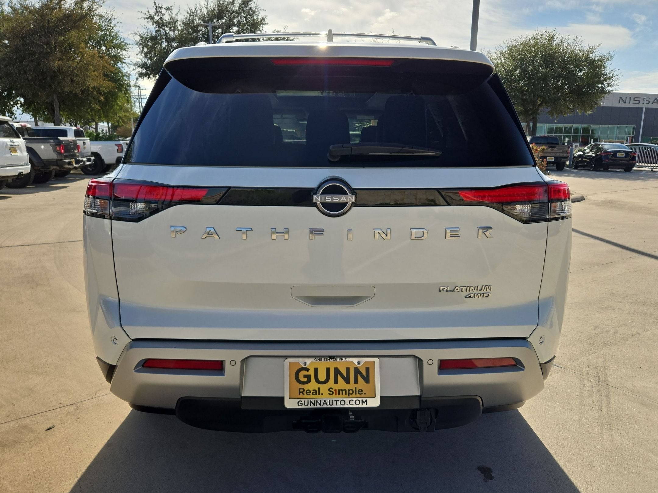 2022 Nissan Pathfinder Platinum