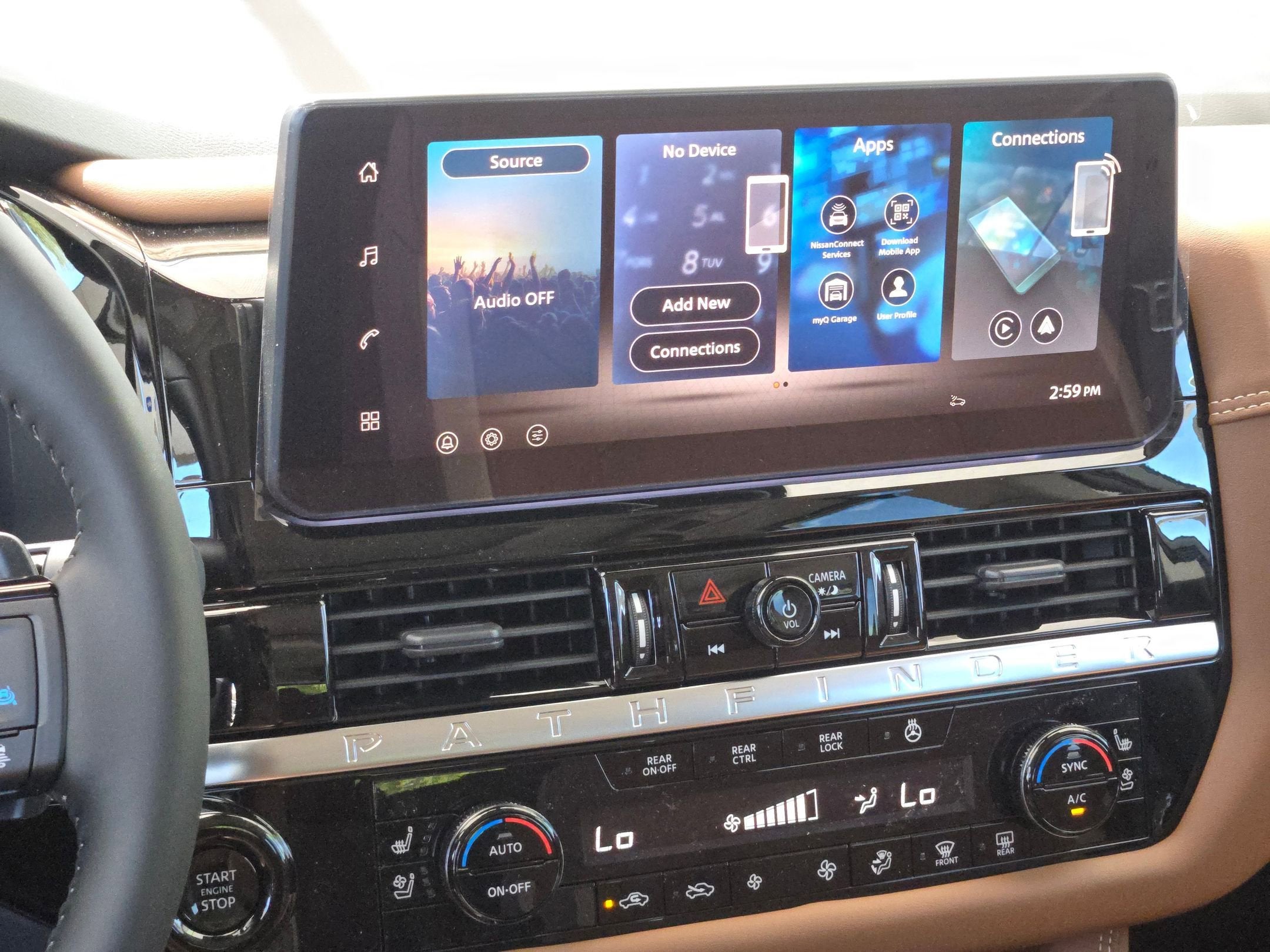 2026 Nissan Pathfinder Platinum