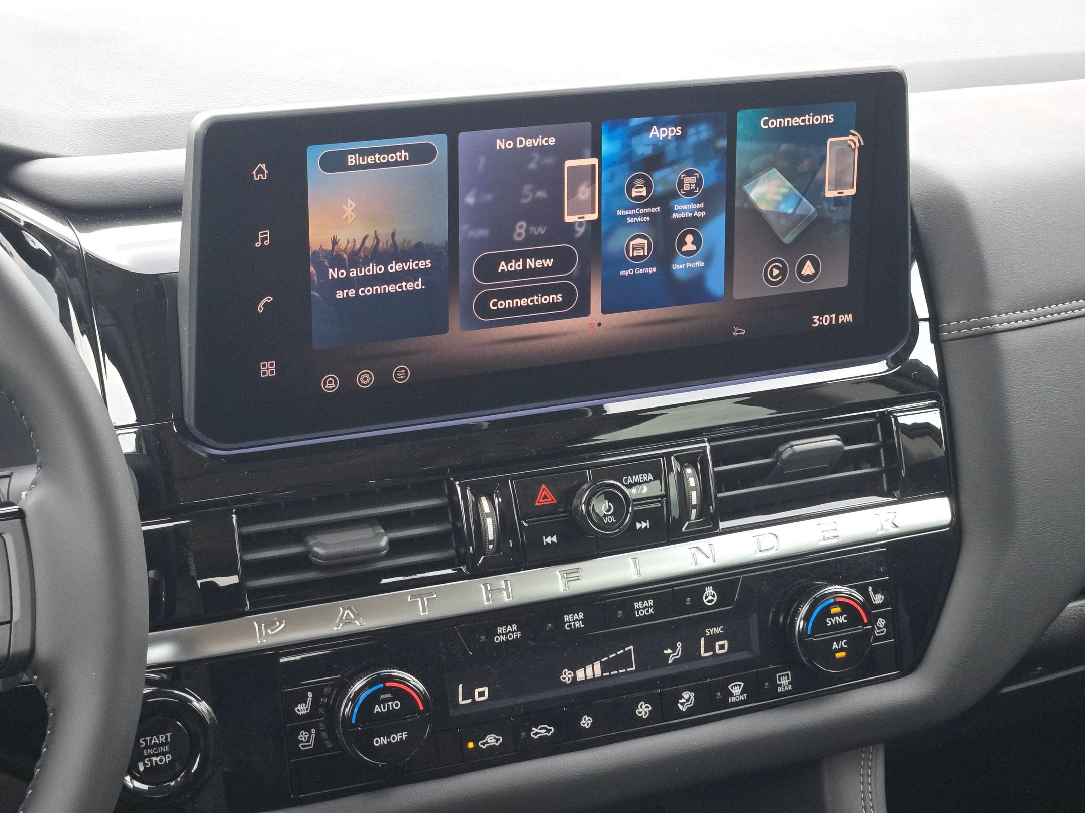 2026 Nissan Pathfinder Platinum