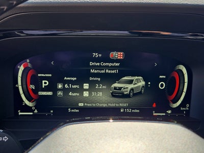 2026 Nissan Pathfinder Platinum