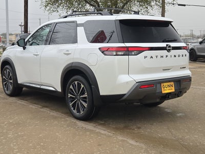 2026 Nissan Pathfinder Platinum