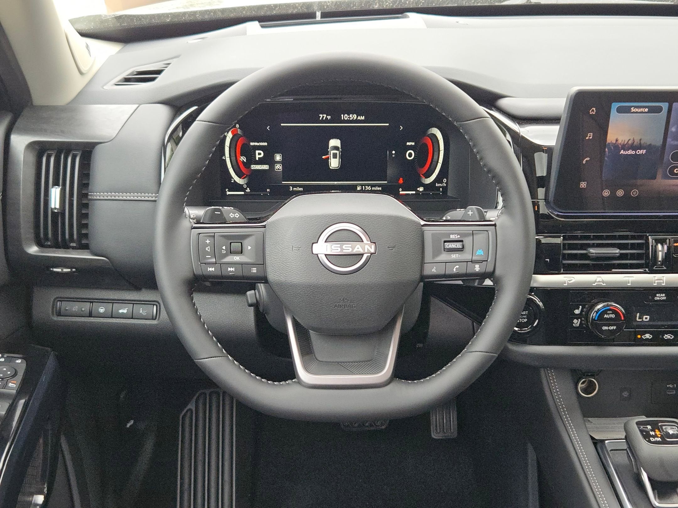 2026 Nissan Pathfinder Platinum