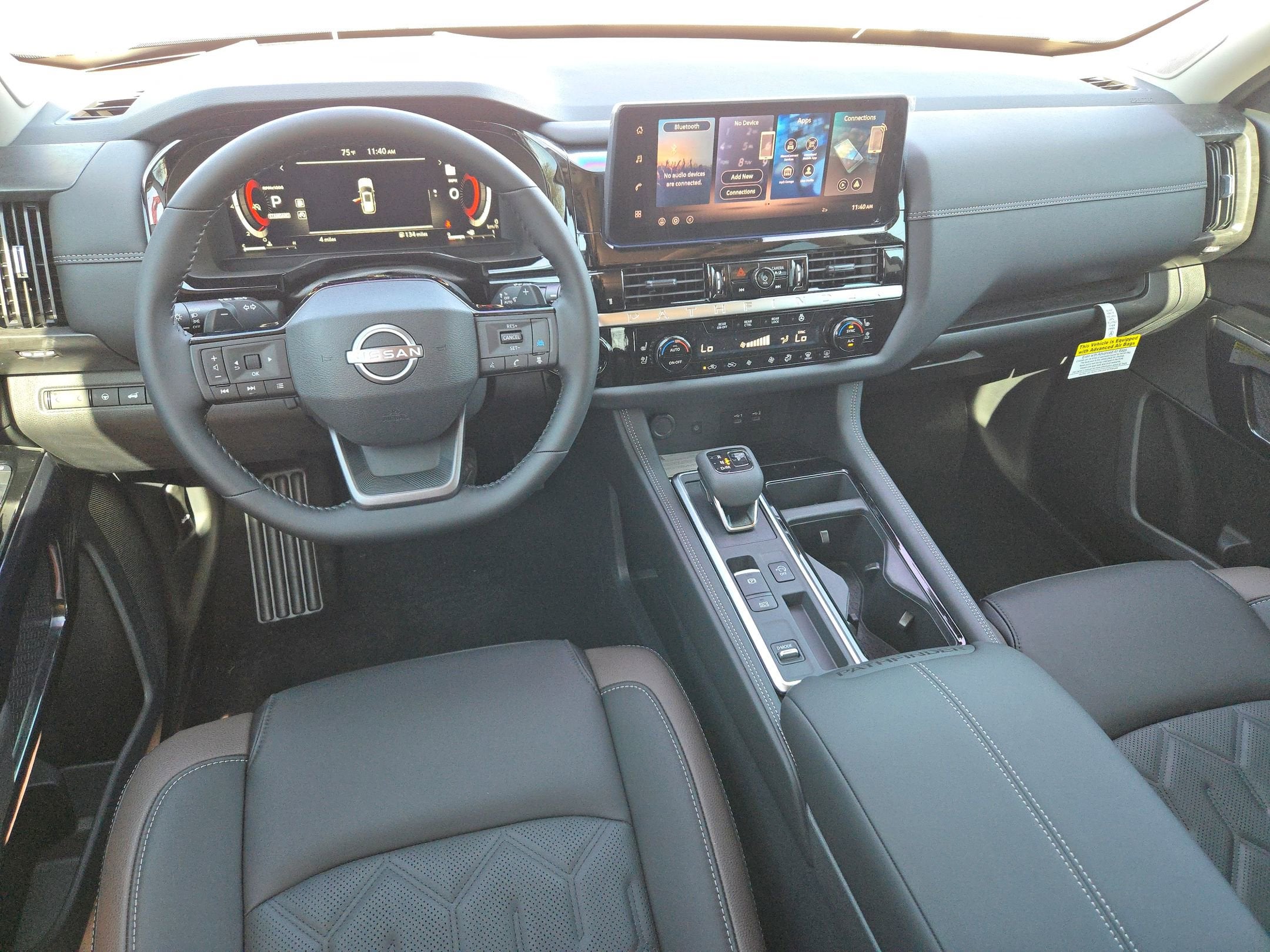 2026 Nissan Pathfinder Platinum