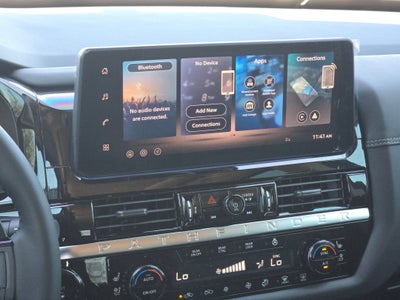 2026 Nissan Pathfinder Platinum