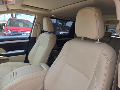 2017 Toyota Highlander XLE