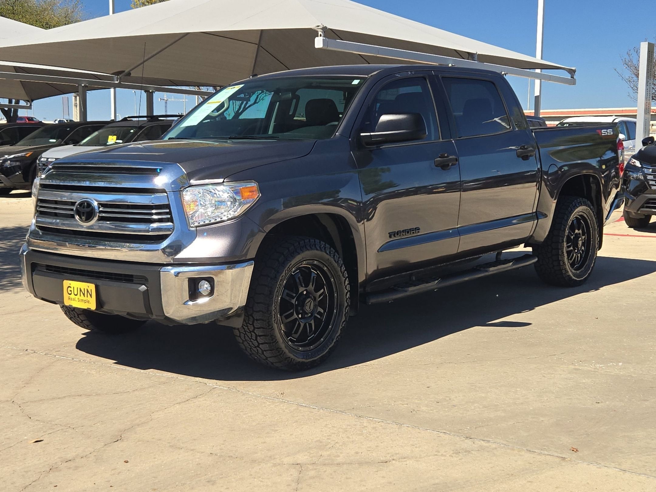 2017 Toyota Tundra 2WD SR5