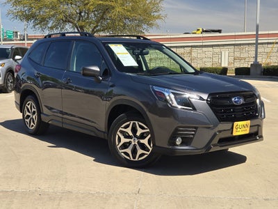 2023 Subaru Forester Premium
