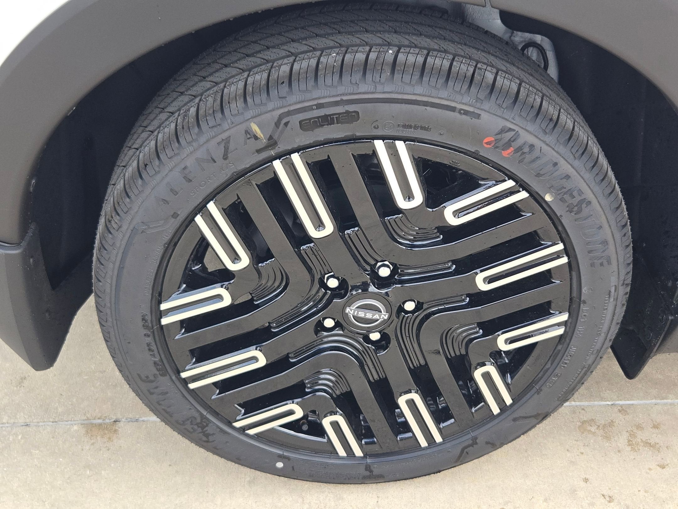 2026 Nissan Leaf Platinum+