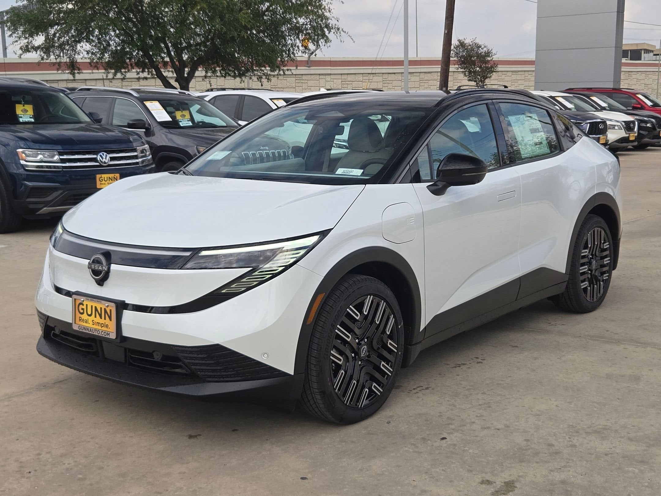 2026 Nissan Leaf Platinum+