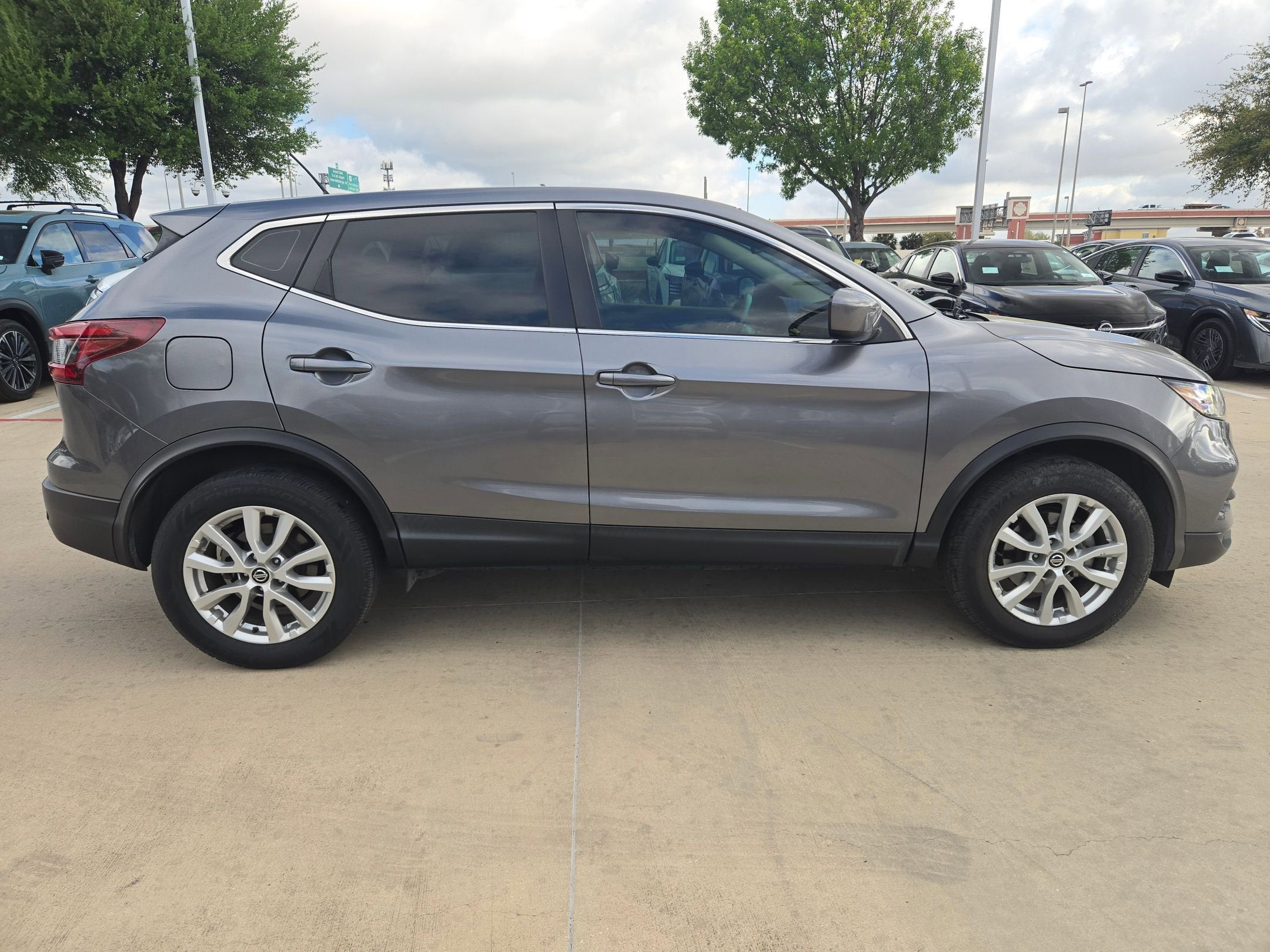 2021 Nissan Rogue Sport S