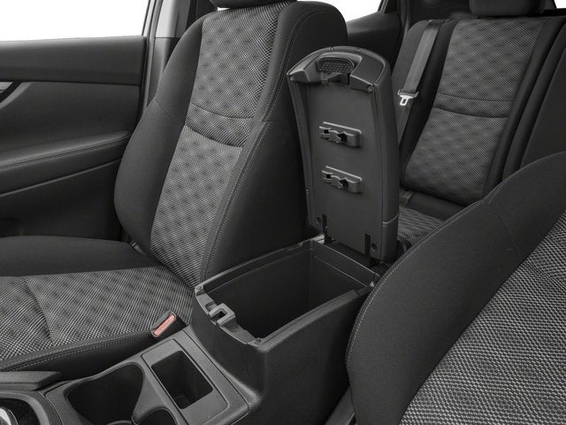 2017 Nissan Rogue Sport SV