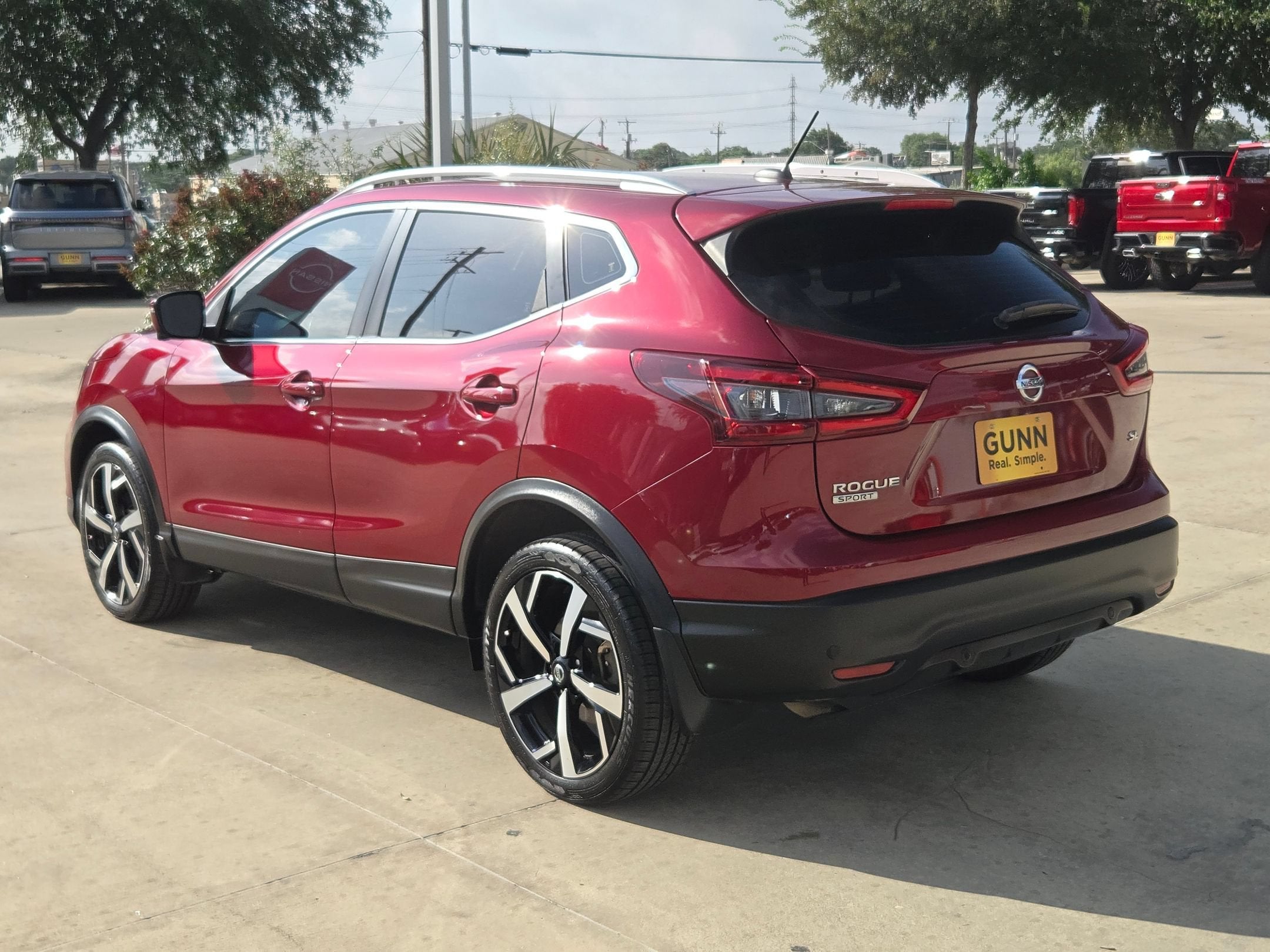 2020 Nissan Rogue Sport SL