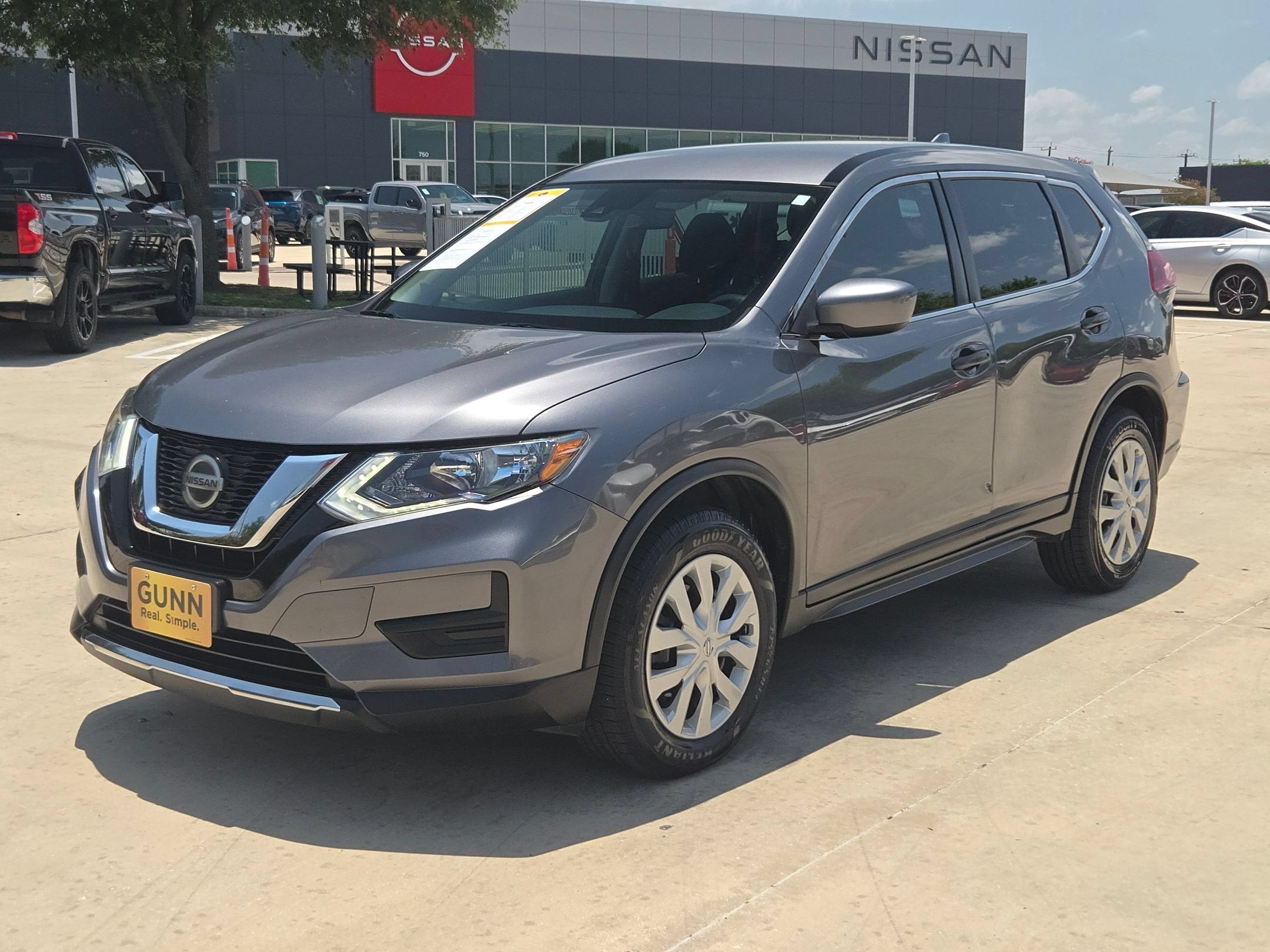 2020 Nissan Rogue S