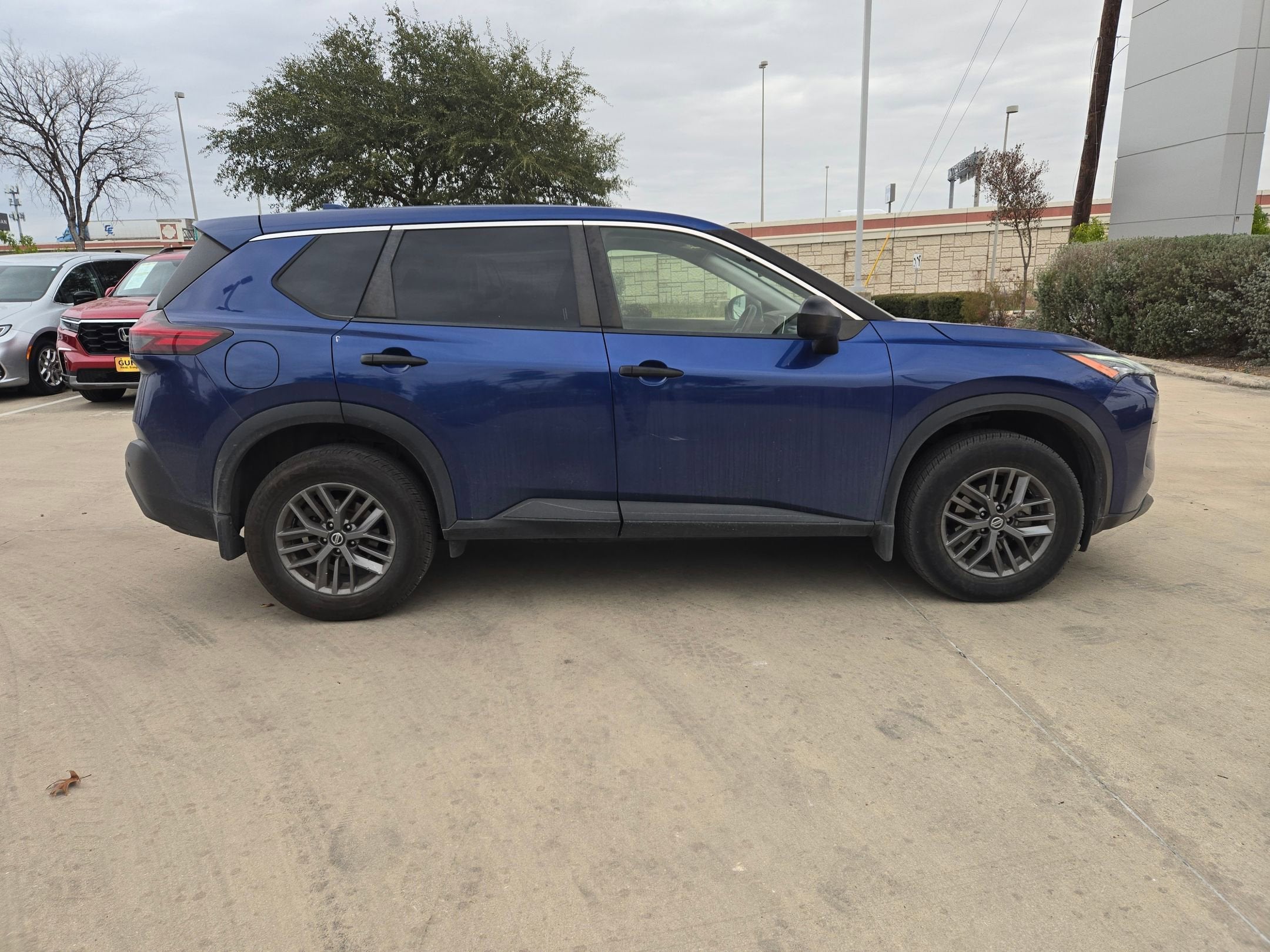 2021 Nissan Rogue S