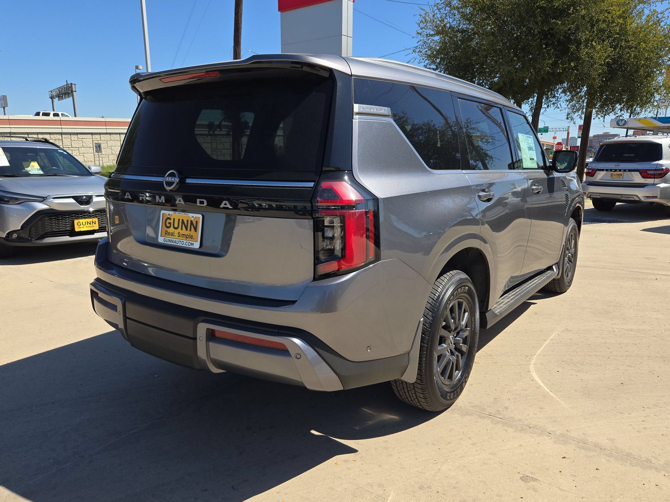 2026 Nissan Armada SV